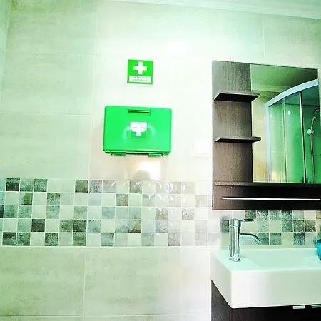 호스텔 & - Dp 세투발