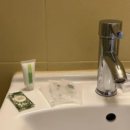 & - Dp بيت شباب سيتوبال