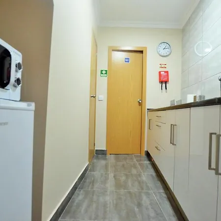 Vandrarhem & - Dp Setúbal