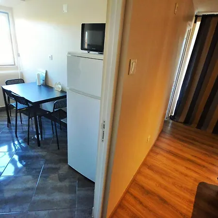 بيت شباب & - Dp سيتوبال